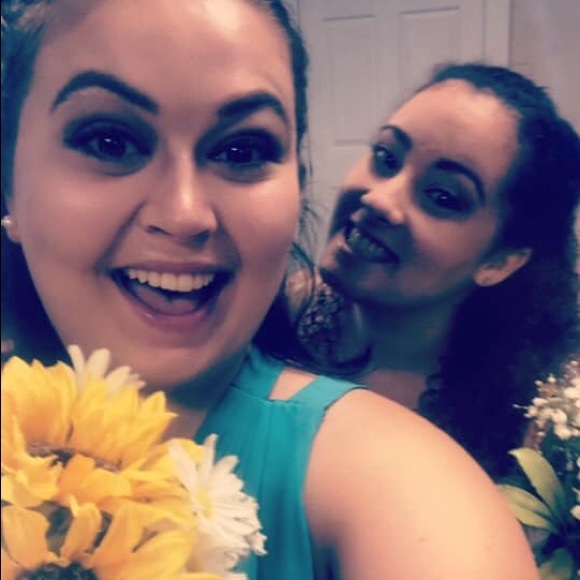 Meet your Posher, Allison - Picture 2 of 2